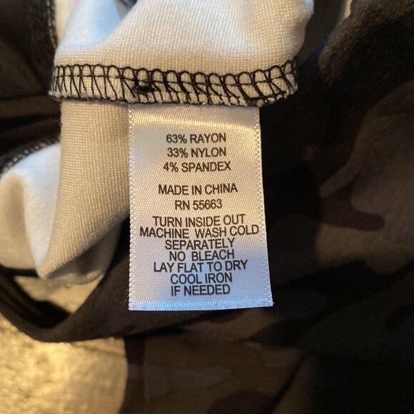 Rachel Zoe Small Leggings Dark Camo High Elastic Waist - Picture 6 of 6